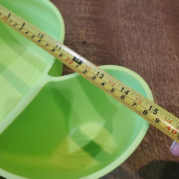 Green cactus shaped serving tray chips dip football parties birthday supplies - Picture 4 of 8